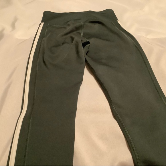 Adidas capri 3-stripe leggings S - Picture 8 of 16